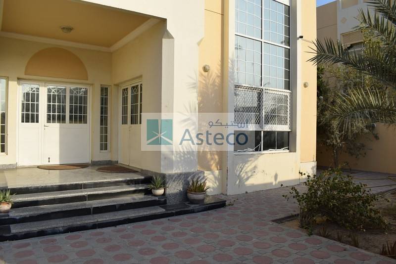 Commercial Villa on the main Jumeirah Beach Road..