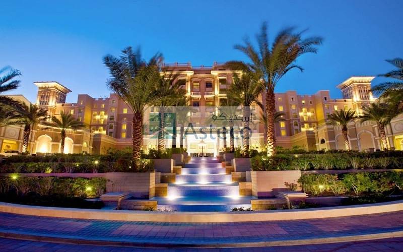 Shops/Boutique in 5 * Hotels in Jumeirah