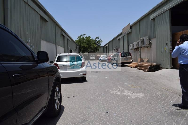 Very Well Maintained with Huge Plot Warehouses in Al Quoz