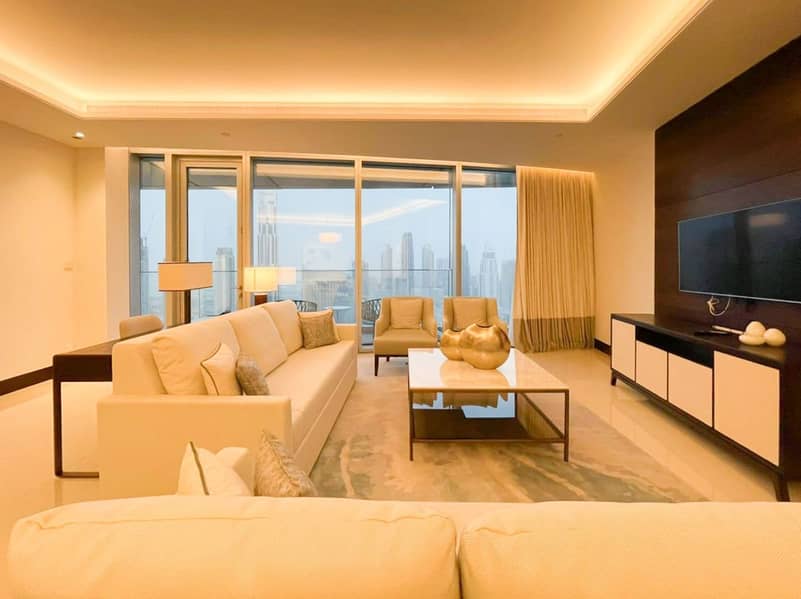 شقة في العنوان ريزدينسز سكاي فيو 2،العنوان ريزيدنس سكاي فيو،وسط مدينة دبي 5 غرف 16500000 درهم - 4538973