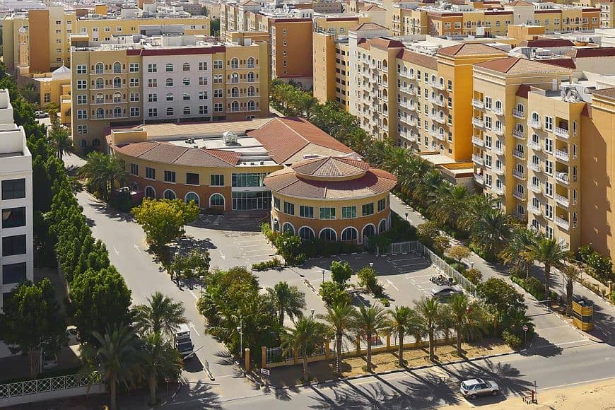 位于迪拜投资园区（DIP），2期，瑞塔吉（综合住宅区），瑞塔吉E座 1 卧室的公寓 45000 AED - 6331017