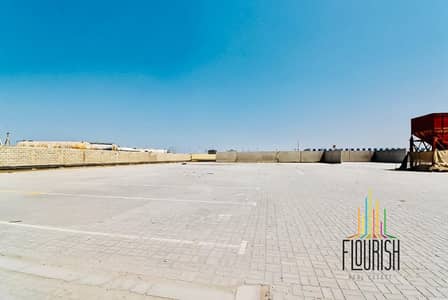 Industrial Land for Rent in Jebel Ali, Dubai - 100,000 to 200,000 Sq. Ft Open Land with Warehouse
