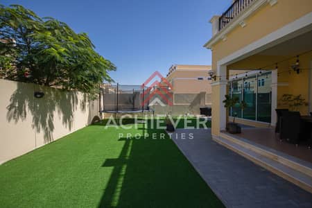 4 Bedroom Villa for Sale in Jumeirah Park, Dubai - Best Deal | Back to Back | District 9