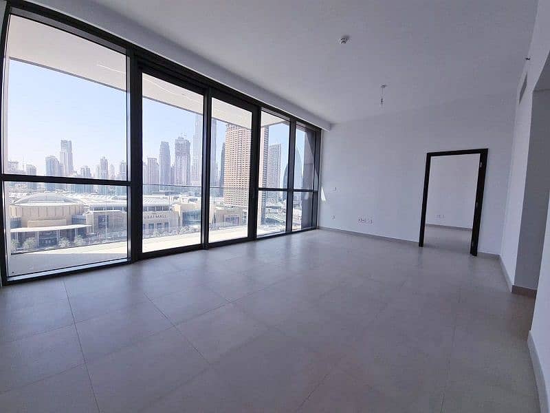 Luxurious 3BR+Maid Apartment with Full Burj Khalifa view