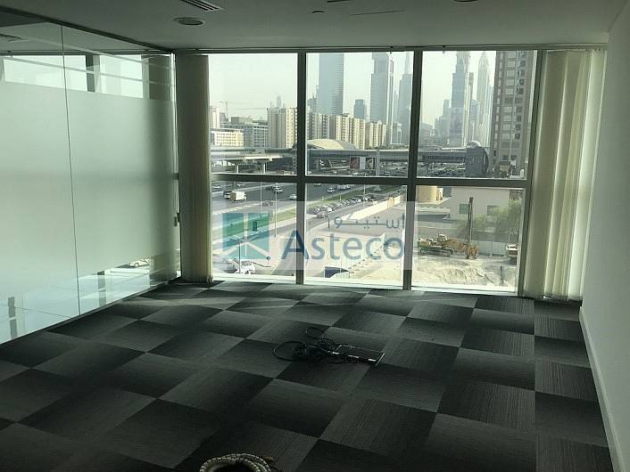 Fully Fitted Office |Szr|near metro|DIFC