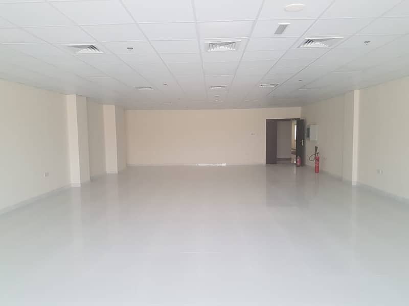 3200 sqft best price fitted office available 1 to 04cheques