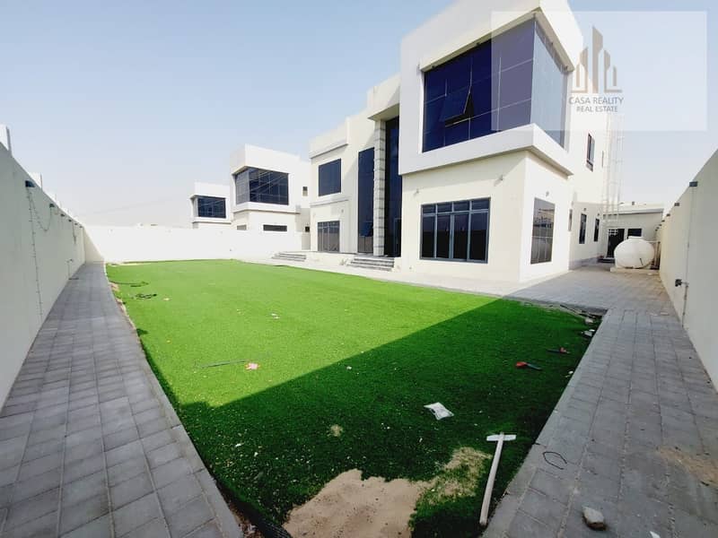 Luxury 6 Master BR villa for rent in Al khawaneej 2