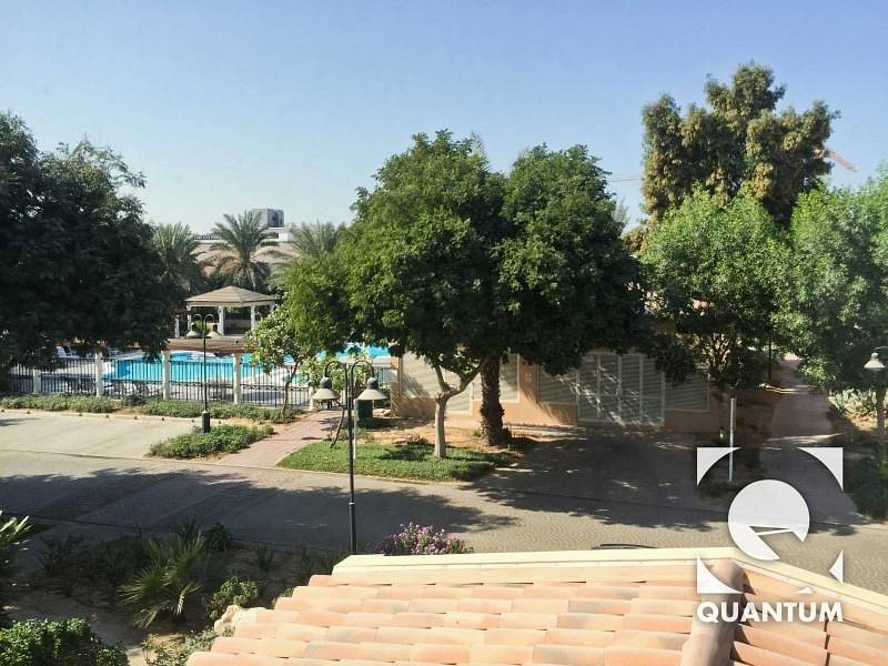 Corner Unit|Opposite Pool|Fully Upgraded