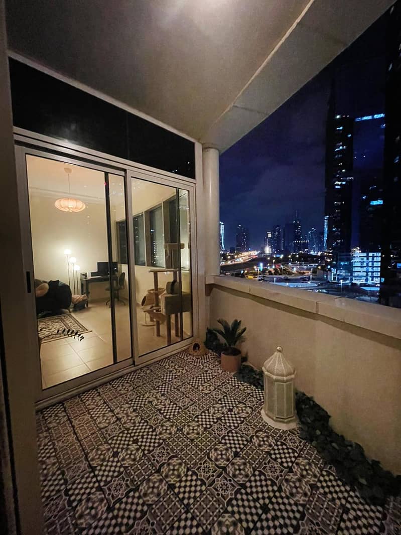 Jumeirah Lake Towers (JLT)，JLT Cluster Y，Lake Shore Tower 1 卧室 950000