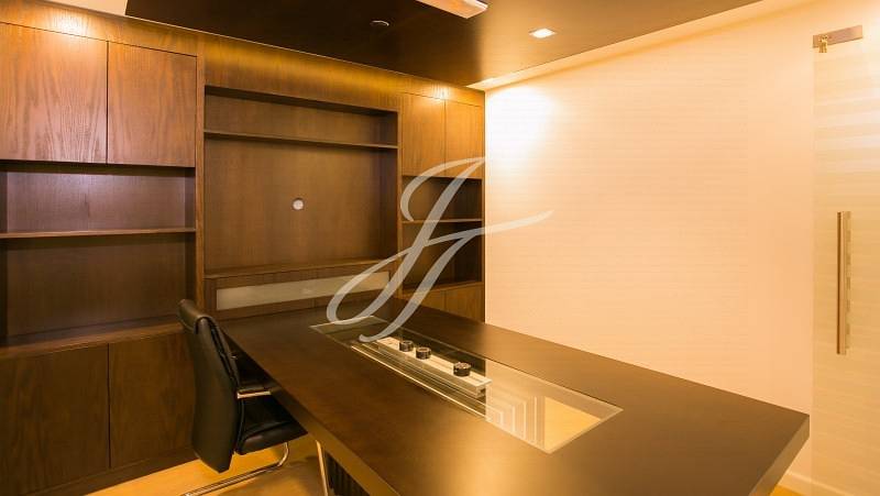 Stunning Fitted Office Furnished - Rent
