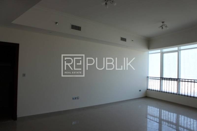 Exceptional 1BR Apartment in Hydra Avenue