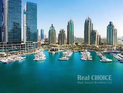 5 Bedroom Penthouse for Sale in Dubai Marina, Dubai - Fully Furnished| Signature Penthouse| Ultra-Luxurious Waterfront Living
