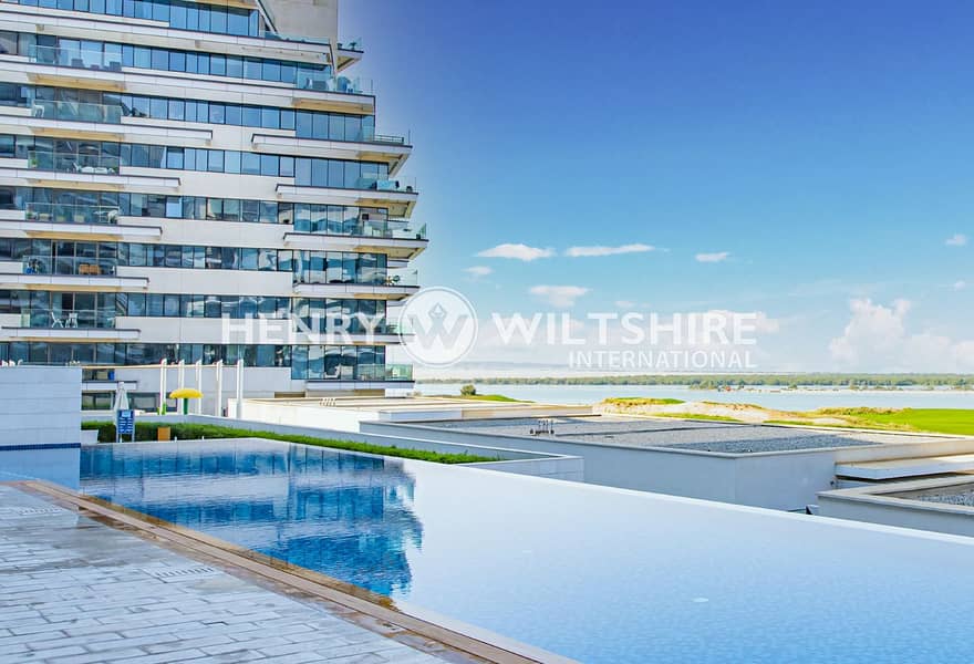 Luxury Property with Private Residents\' Beach! Luxury Property with Private Residents\' Beach!