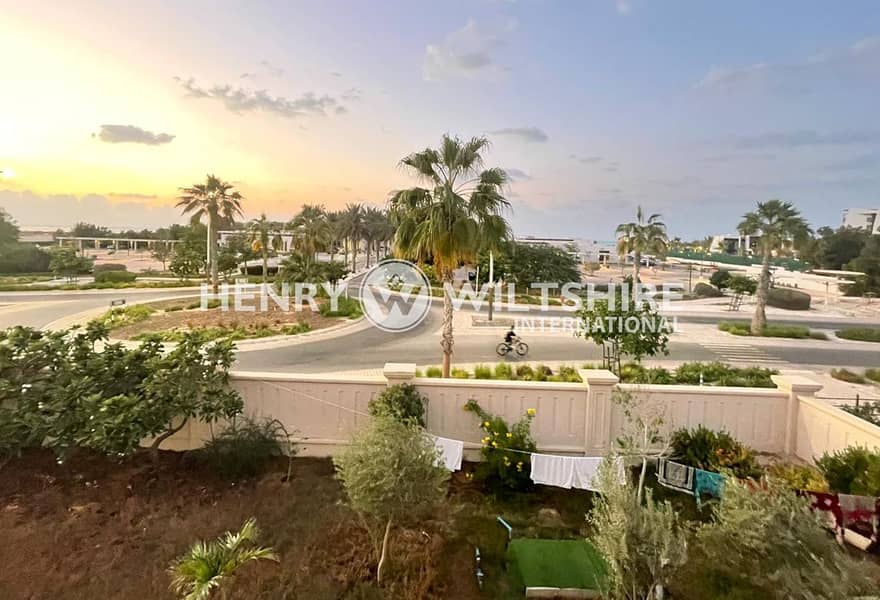 Luxury Contemporary | Corner | Private Pool Villa Luxury Contemporary | Corner | Private Pool Villa