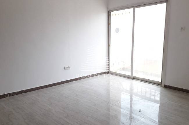 Best Deal 2BHK+1M with Wardrobes Balcony 70k Defense Road