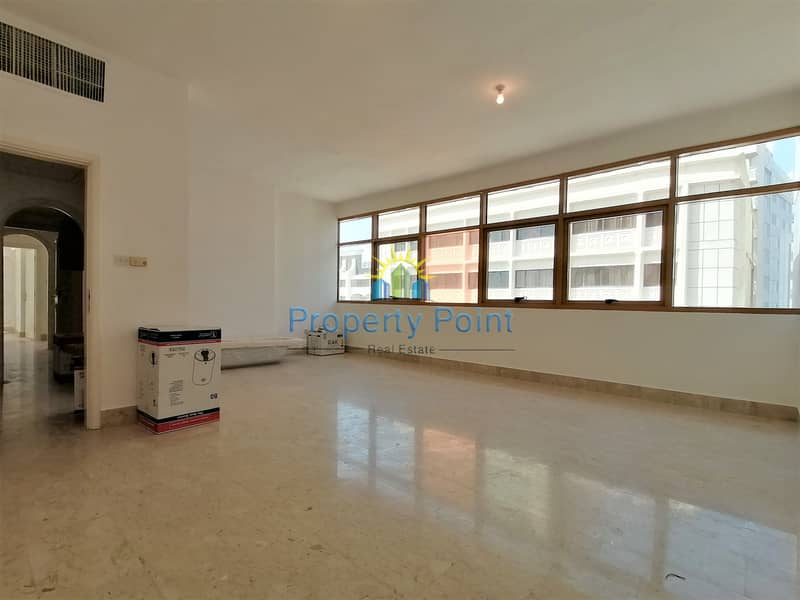 New Finish | Large 3-bedroom Apartment | Maids Rm | Ideal Family Location | near to WTC Mall and SOUK