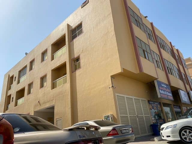 Building for sale in a very special location in Al-Rawda, with an income of up to 9%
