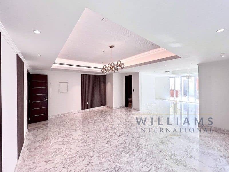 Penthouse | Full Floor | Vacant | 7058 SQFT BUA Penthouse | Full Floor | Vacant | 7058 SQFT BUA