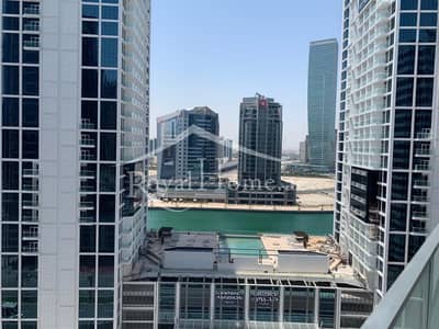 Studio for Sale in Business Bay, Dubai - "Luxurious Studio "Apartment in Marquise Square Tower, Business Bay at an Unbeatable Price!"