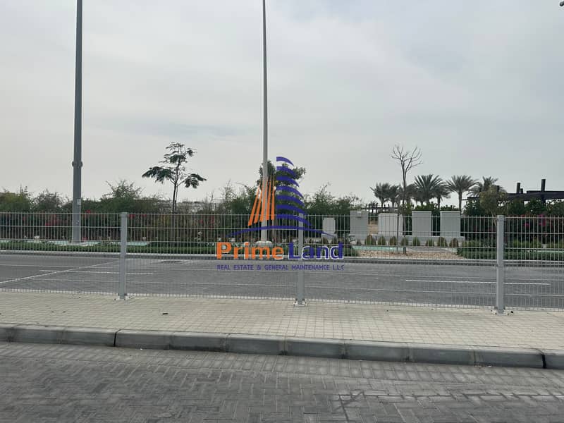 Land for hotel available Land for hotel available