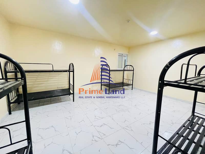 位于穆萨法赫,穆萨法赫工业园区 的员工宿舍 2000 AED - 6922270 位于穆萨法赫,穆萨法赫工业园区 的员工宿舍 2000 AED - 6922270