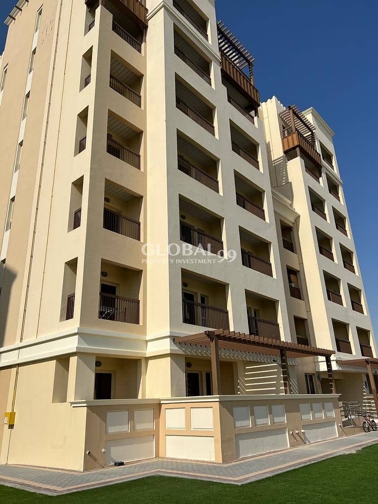 Deluxe Studio in BAS Mall BaniYas - Confirmable and Ready to move