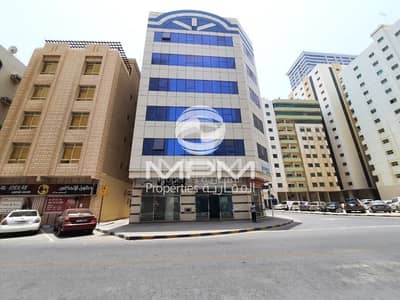 Shop for Rent in Al Mahatah, Sharjah - Spacious Shop on Busy location of Qasmia