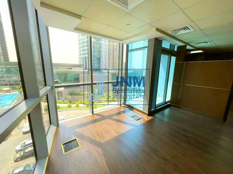 位于朱美拉湖塔 (JLT)，JLT D区，靛蓝大厦 的写字楼 1300000 AED - 6235107