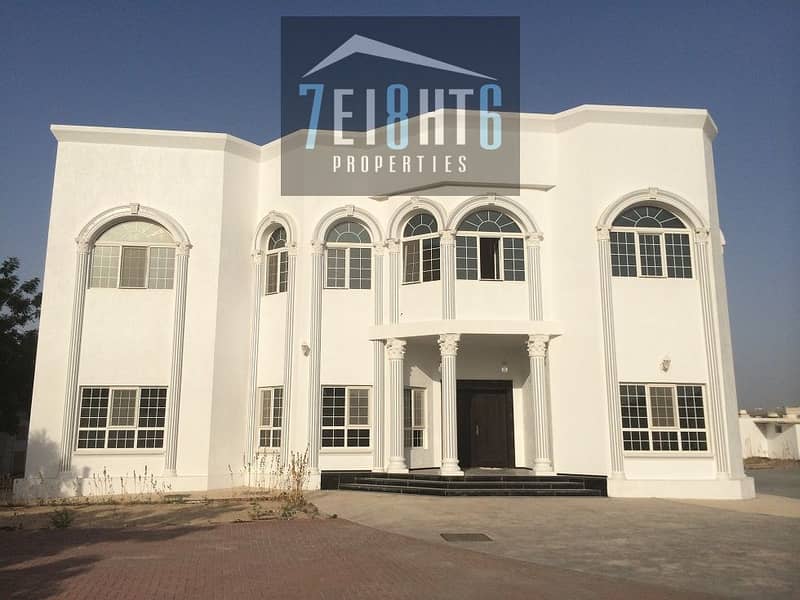 Beautifully presented: 5 b/r good quality independent villa + maids room + large garden for rent in Muhaisnah 1