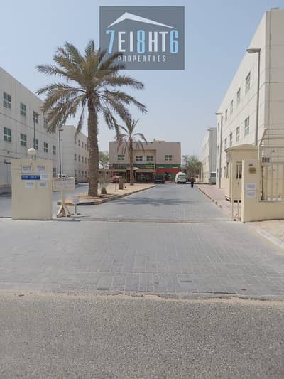 Labour Camp for Rent in Dubai Investment Park (DIP), Dubai - 10 Studio rooms sharing camp with 6 person capacity + 20 w/c's + 20 bathrooms + 20 washbasins for rent in DIP 1