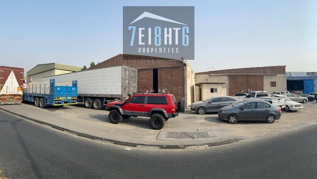 Warehouse for storage use: 12,000 sq ft for rent in Ras Al Khor