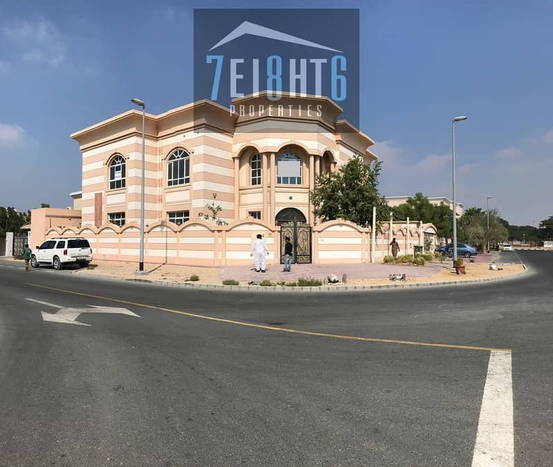 7 bedroom independent villa with servant quarters + drivers room + large landscaped garden for rent in Barsha 2