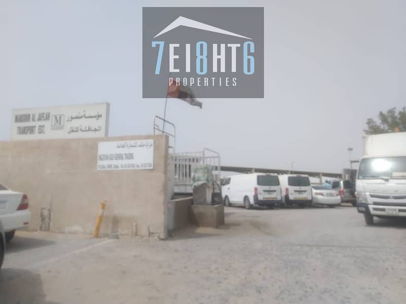 Warehouse: 300 sq ft  for rent in Ras Al Khor