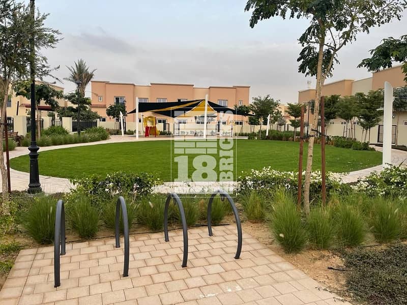 تاون هاوس في امارانتا B،امارانتا،فيلانوفا،دبي لاند 3 غرف 2100000 درهم - 7451970