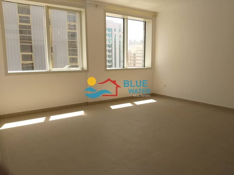 Spacious 1 Bedroom + Large Living room with easy parking