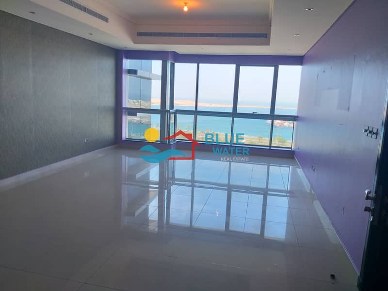 Sea View 2 BHK with maids room and all facilities