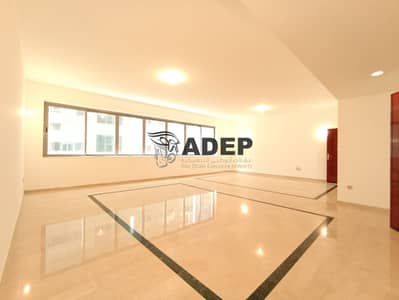 4 Bedroom Flat for Rent in Sheikh Khalifa Bin Zayed Street, Abu Dhabi - Fantastic 4 Bedrooms - Spacious Hall - Huge Apartment