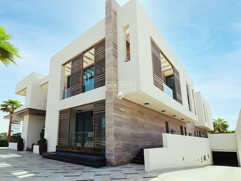 Luxury 7 BR Contemporary Mansion | Exquisitely Furnished