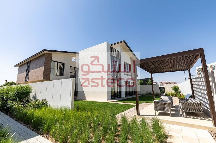 Luxury Living| High End Finished| No Commission Luxury Living| High End Finished| No Commission