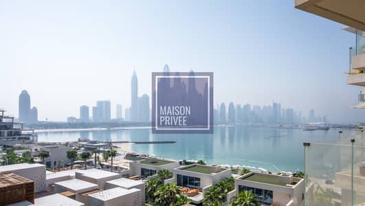 2 Bedroom Apartment for Rent in Palm Jumeirah, Dubai - Maison Privee - Luxury Sea View Apt in FIVE Resort on The Palm