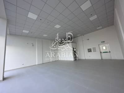 محل تجاري  للايجار في مصفح، أبوظبي - محل تجاري في صناعية المصفح،مصفح 70000 درهم - 6907735