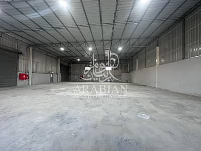 Warehouse for Rent in Mussafah, Abu Dhabi - Warehouse with Open Yard in Mussafah Industrial Area - Abu Dhabi