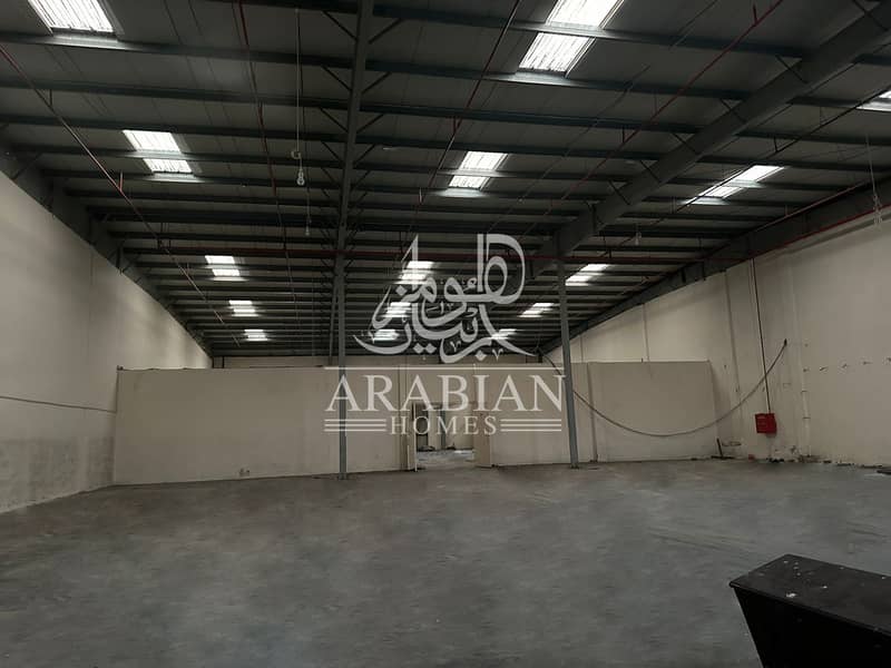 1,116sq. m Warehouse with Office Available in Mussafah Industrial Area - Abu Dhabi