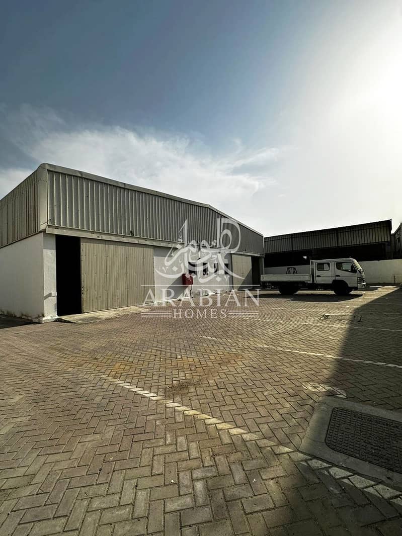 Stand Alone Compound Warehouse for Rent in Mussafah Industrial Area - Abu Dhabi
