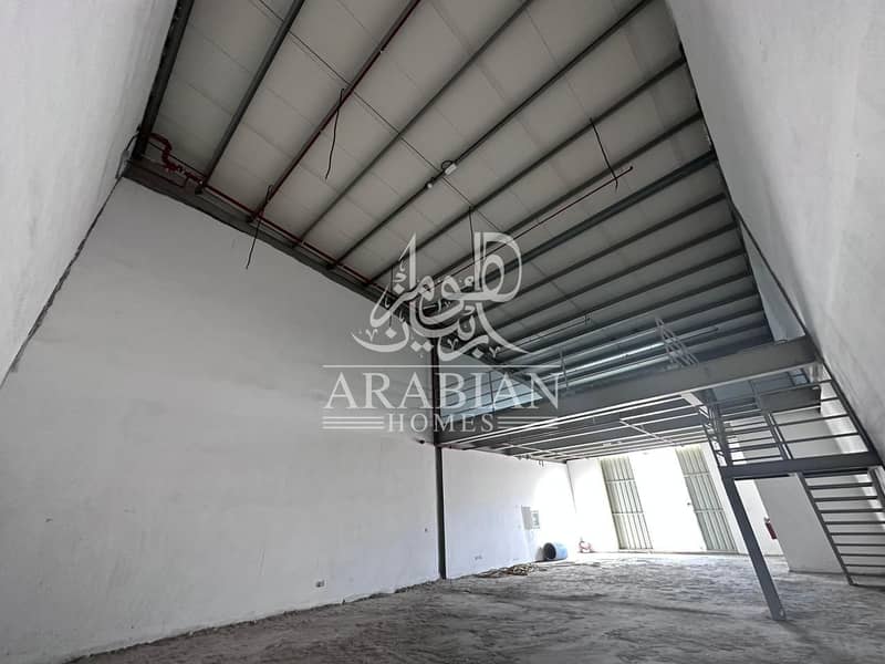 725sq. m Warehouse for Rent in Mussafah Industrial Area - Abu Dhabi