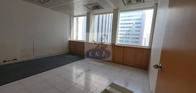 Office for Rent in Hamdan Street, Abu Dhabi - HOT DEAL! ONLY 85K YEARLY!  SPACIOUS FITTED OFFICE SPACES IN ABU DHABI WITH TENANCY CONTRACT