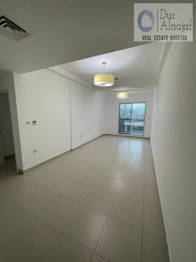 READY TO MOVE | NEAR BUSINESS BAY | CHILLER FREE | GATED COMMUNITY READY TO MOVE | NEAR BUSINESS BAY | CHILLER FREE | GATED COMMUNITY
