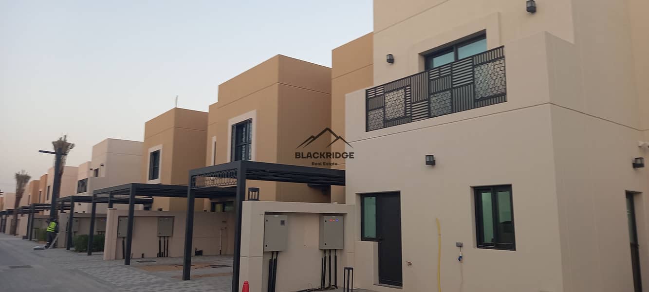 LUXARY VILLA | ZERO service charge | free kitchen appliances LUXARY VILLA | ZERO service charge | free kitchen appliances