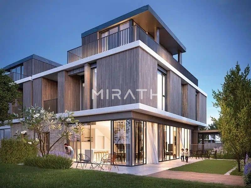 LUXURY LIVING | ATTRACTIVE VILLA | PARK AND POOL VIEWS. LUXURY LIVING | ATTRACTIVE VILLA | PARK AND POOL VIEWS.