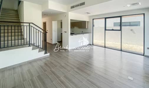 4 Bedroom Townhouse for Sale in DAMAC Hills, Dubai - Park Residence 4 |Single Row Corner | Park View